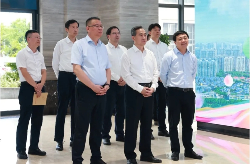 CCPIT Chairman Ren Hongbin Visited Suzhou for Research